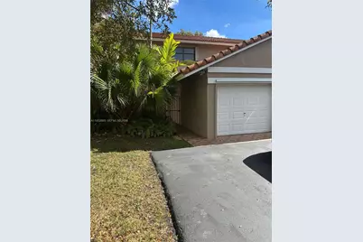 8909 SW 113th Place Cir W #8909, Miami, FL 33176 - Photo 1