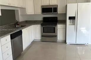 8909 SW 113th Pl Cir W, Miami, FL 33176 - Photo 9