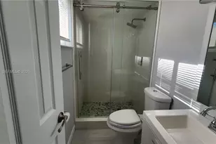 [Address not provided], Hollywood, FL 33021 - Photo 15