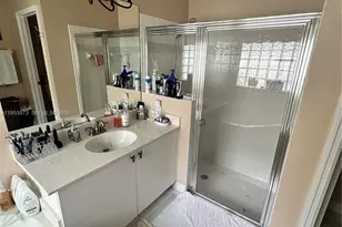 18166 SW 29th St, Miramar, FL 33029 - Photo 17