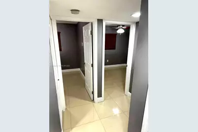 5461 W 24th Ave #25, Hialeah, FL 33016 - Photo 5