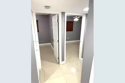 5461 W 24th Ave #25, Hialeah, FL 33016 - Photo 3