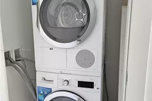 300 Biscayne Blvd Way, Miami, FL 33131 - Photo 15