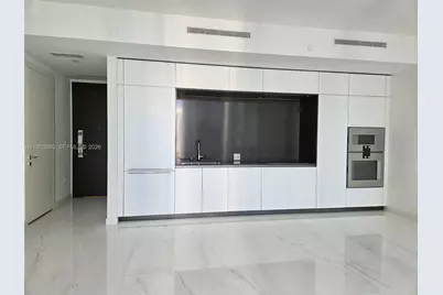 300 Biscayne Boulevard Way #2208W, Miami, FL 33131 - Photo 5