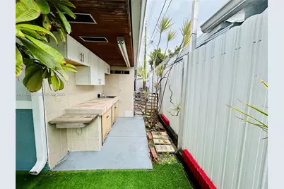 [Address not provided], Hialeah, FL 33010 - Photo 21