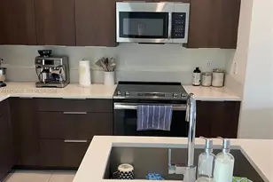 4745 NW 84th Ct, Doral, FL 33166 - Photo 9