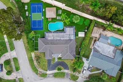 10870 SW 106th Ave, Miami, FL 33176 - Photo 3