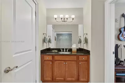 16135 Emerald Estates Dr #162, Weston, FL 33331 - Photo 25