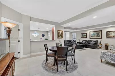 16135 Emerald Estates Dr #162, Weston, FL 33331 - Photo 9