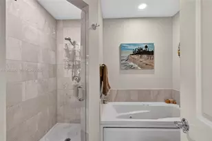 16135 Emerald Estates Dr, Weston, FL 33331 - Photo 21
