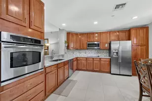 16135 Emerald Estates Dr, Weston, FL 33331 - Photo 11