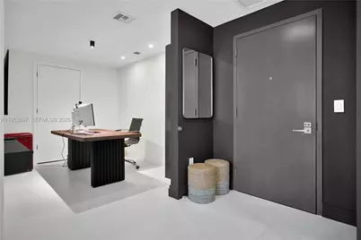 1080 Brickell Ave #1802, Miami, FL 33131 - Photo 15