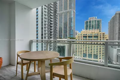1080 Brickell Ave #1802, Miami, FL 33131 - Photo 19