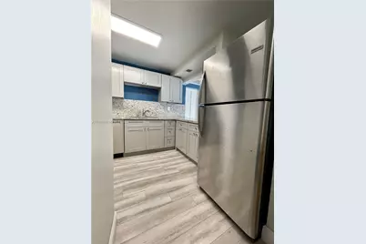 1990 W 56th St #1205, Hialeah, FL 33012 - Photo 7