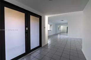 6371 Hutchinson Rd, Miami Lakes, FL 33014 - Photo 15