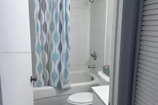 1250 SE 28th Ct, Homestead, FL 33035 - Photo 7