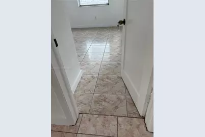 280 NE 48th Ter, Miami, FL 33137 - Photo 11