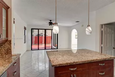 9053 SW 214th St #n/a, Cutler Bay, FL 33189 - Photo 15