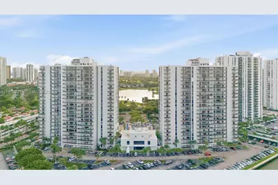 3731 N Country Club Dr #1421, Aventura, FL 33180 - Photo 21