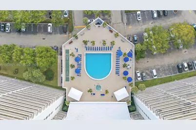 3731 N Country Club Dr #1421, Aventura, FL 33180 - Photo 35