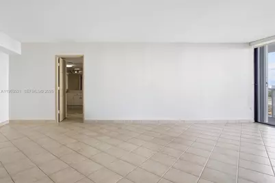 3731 N Country Club Dr #1421, Aventura, FL 33180 - Photo 13