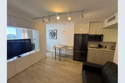 19201 Collins Ave #1004, Sunny Isles Beach, FL 33160 - Photo 5