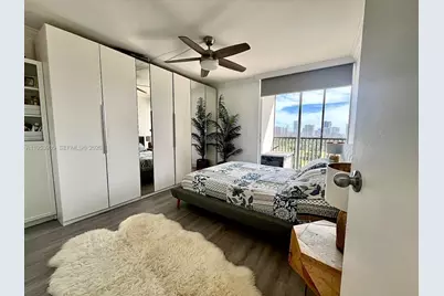 20301 W Country Club Dr #1126, Aventura, FL 33180 - Photo 13