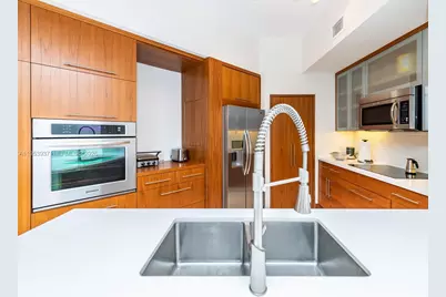 888 Brickell Key Dr #210, Miami, FL 33131 - Photo 27