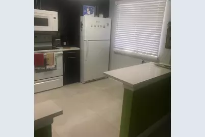 195 Lakeview Dr #104, Weston, FL 33326 - Photo 1