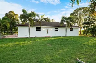 20000 SW 216th St, Miami, FL 33170 - Photo 15