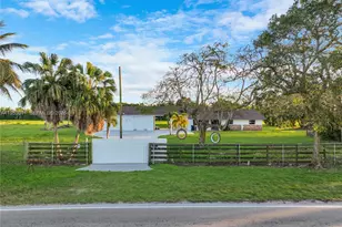 20000 SW 216th St, Miami, FL 33170 - Photo 19