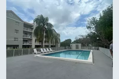 8260 SW 210th St #320, Cutler Bay, FL 33189 - Photo 27