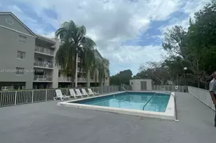 8260 SW 210th St, Cutler Bay, FL 33189 - Photo 27