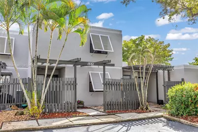 1551 NW 113th Ave, Pembroke Pines, FL 33026 - Photo 1