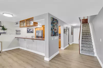 1551 NW 113th Ave, Pembroke Pines, FL 33026 - Photo 5