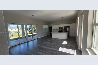 105 Blue Moon Ave, Other City - In The State Of Florida, FL 33852 - Photo 9