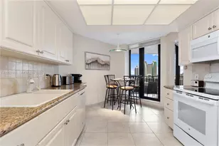 300 Three Islands Boulevard, Hallandale Beach, FL 33009 - Photo 19