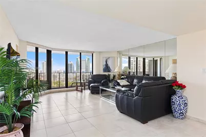300 Three Islands Blvd #417, Hallandale Beach, FL 33009 - Photo 7