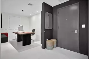 1080 Brickell Ave, Miami, FL 33131 - Photo 15