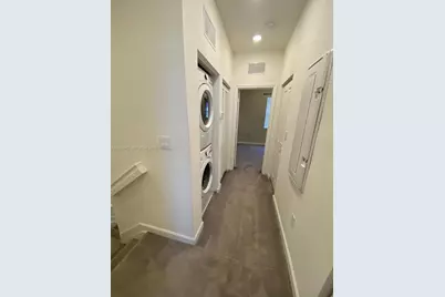 18220 SW 148th Rd, Miami, FL 33187 - Photo 9