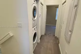 18220 SW 148th Rd, Miami, FL 33187 - Photo 9