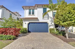 11353 SW 13th St, Pembroke Pines, FL 33025 - Photo 1