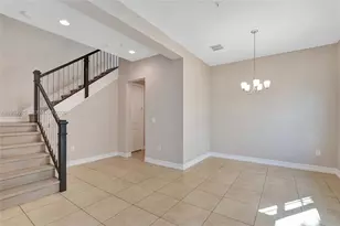 11353 SW 13th St, Pembroke Pines, FL 33025 - Photo 5