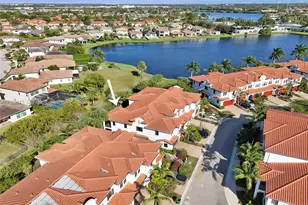 11353 SW 13th St, Pembroke Pines, FL 33025 - Photo 65