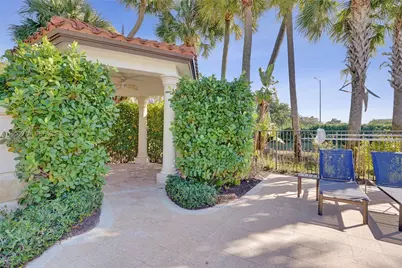 11353 SW 13th St, Pembroke Pines, FL 33025 - Photo 55