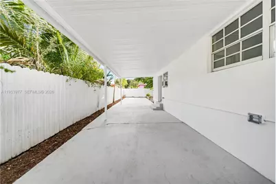 2260 NW 86th Ter, Miami, FL 33147 - Photo 27