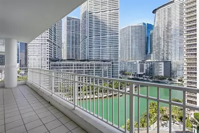 801 Brickell Key Blvd #1404, Miami, FL 33131 - Photo 1