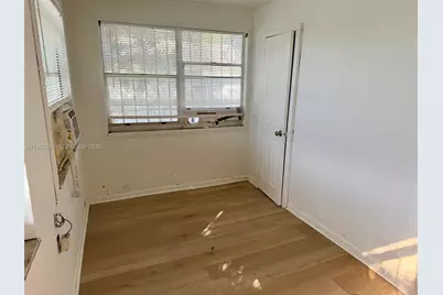 413 NW 63rd St, Miami, FL 33150 - Photo 43