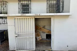 413 NW 63rd St, Miami, FL 33150 - Photo 51