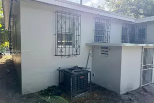 413 NW 63rd St, Miami, FL 33150 - Photo 53